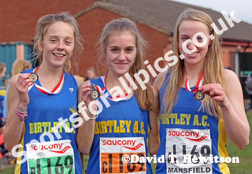Birtley winners of the under-17 women, from left to right: Sophie Burnett, Lydia Turner and Danielle Elliott, National Cross Country Relays, Berry Hill Park, Mansfield. Photo: David T. Hewitson/Sports for All Pics